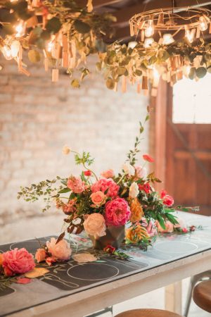 Floral wedding centerpiece - Gideon Photography