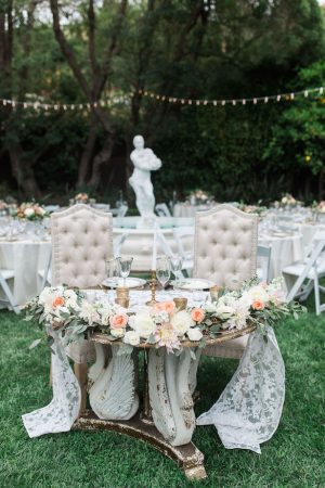 Floral wedding table decor - Kiel Rucker Photography