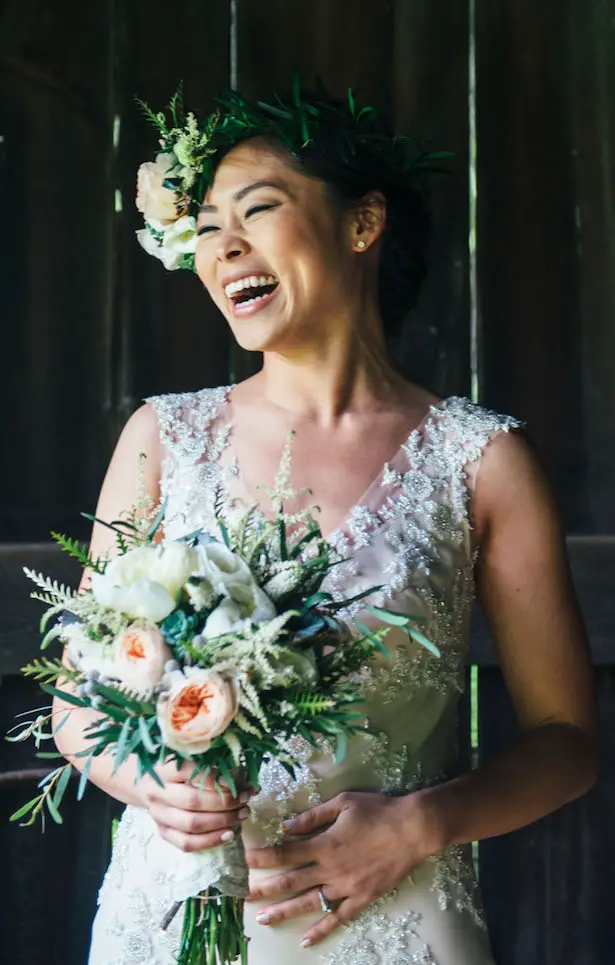 Floral appliques wedding dress - Photography: C10 Studios