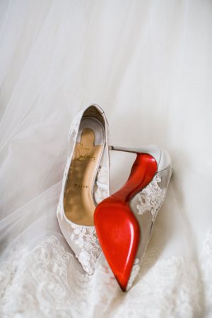 Lace wedding shoes - Style and Story Photography