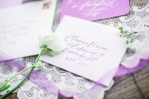 Purple wedding invitations - L'estelle Photography