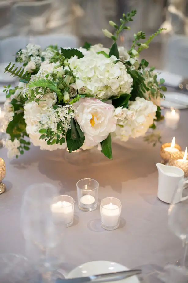 Romantic Wedding Fluffed with Peonies and Sequins - Belle The Magazine