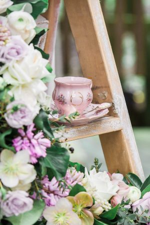 Vintage wedding cups - L'estelle Photography
