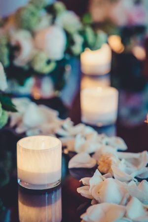 Wedding candle decor - Pierre Paris Photography