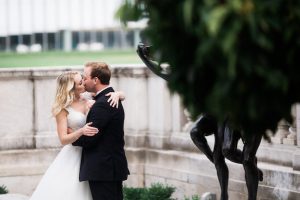 Wedding kiss - Style and Story Photography