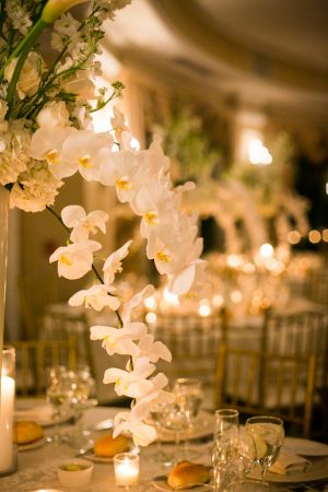 White wedding flowers - Cody Raisig Photography