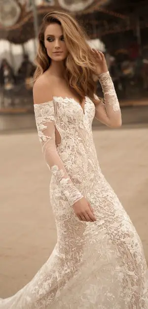 Berta Wedding Dress Collection Spring 2018 - BG6I8895