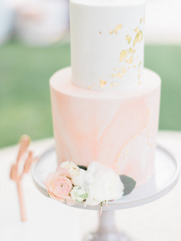 Marble Wedding Cakes - Photography: Ether & Smith