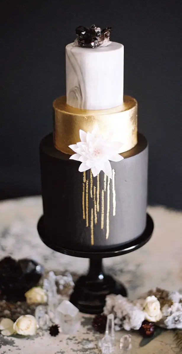  Wedding  Trends Marble  Wedding  Cakes  Belle The Magazine