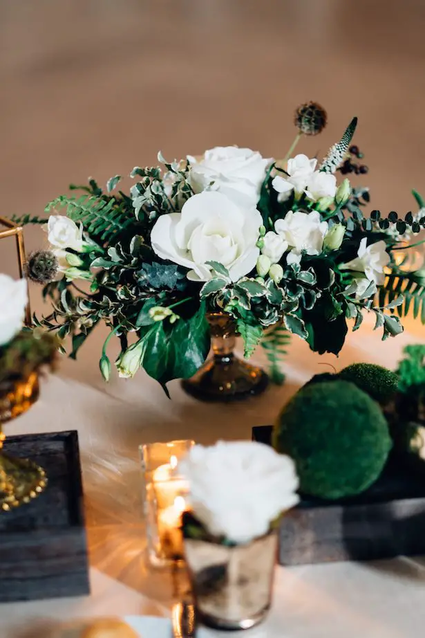 Wedding floral centerpiece - Esteban Daniel Photography