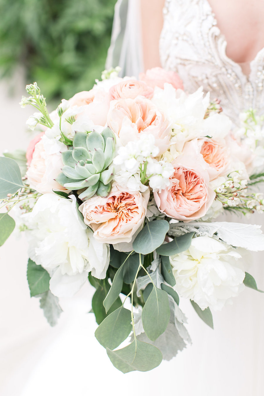 Coral wedding bouquet - PSJ Photography