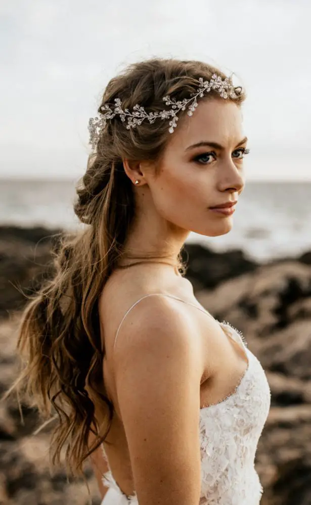 18 Bridal Headpieces For Sophisticated Brides