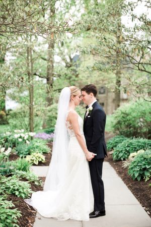 Bride and Groom - Lindsay Campbell Photography