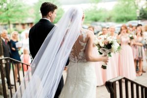 Classic Wedding - Lindsay Campbell Photography