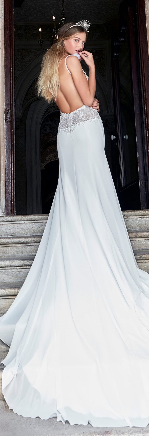 Solo Merav 2017 Wedding Dress Collection