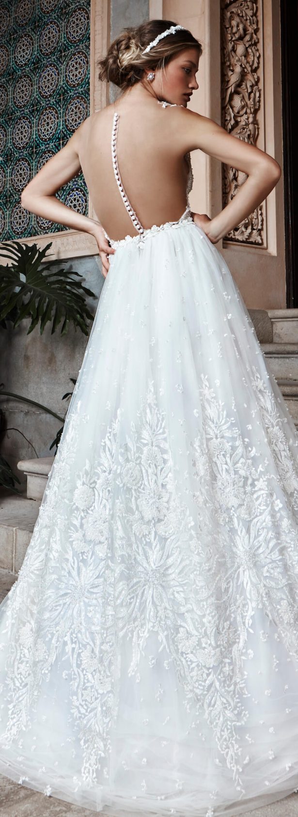 Solo Merav 2017 Wedding Dress Collection