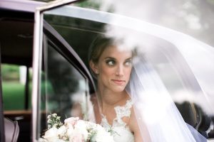 Sophisticated Bride - Lindsay Campbell Photography