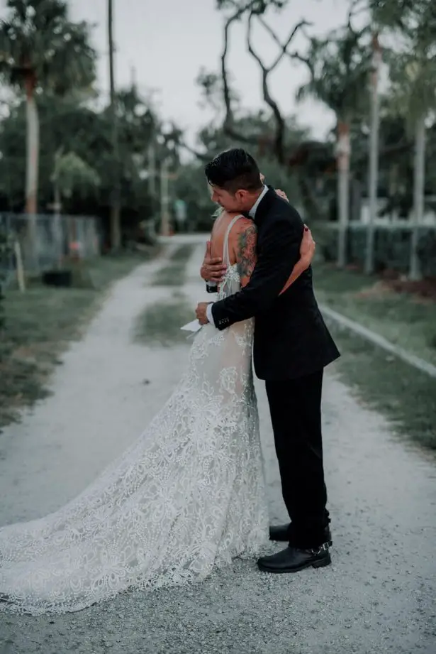 romantic wedding photography - Lindsey Morgan Photography