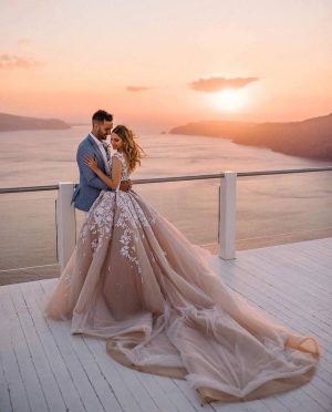 Romantic Wedding Photos and Love Quotes - Epic Love Photography