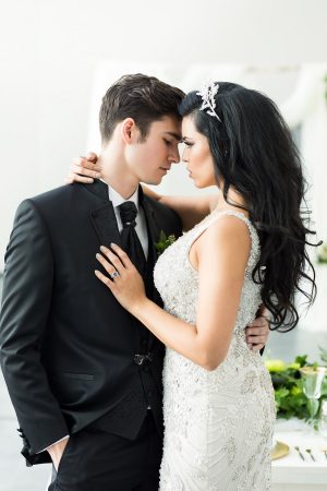 Sophisticated Bride and Groom Inspiration - Tom Wang Photography