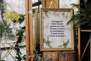 Wedding Sign - Dos de Corazones Photography