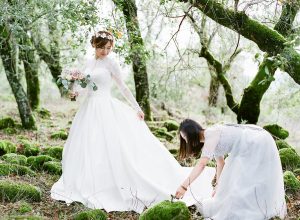 Winter Wedding Dress - Stella Yang Photography