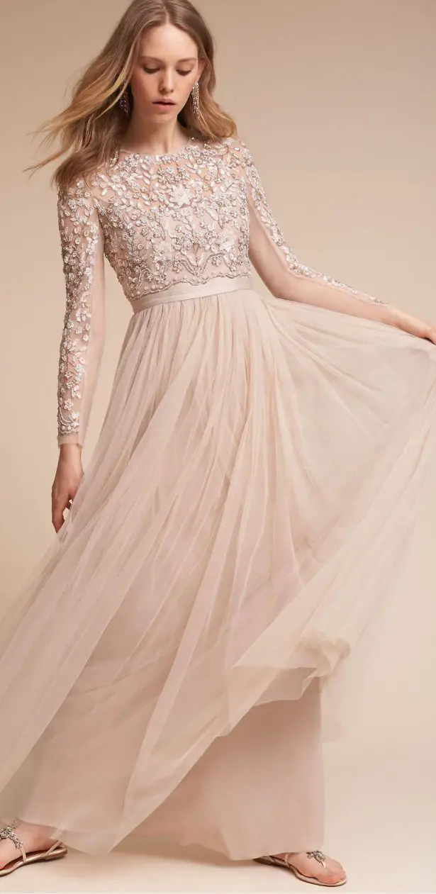 Affordable wedding dress with princess style