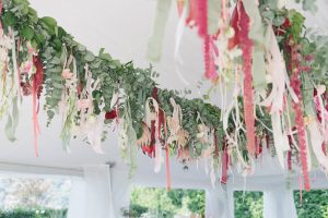 Bohemian Hanging Wedding decor - Photography: Irene Fucci