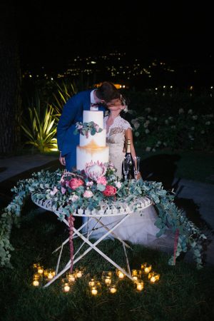 Boho wedding cake table - Photography: Irene Fucci