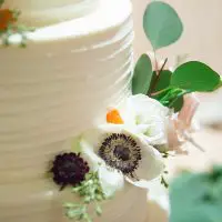 Classic White Wedding Cake - Paige Vaughn Photography
