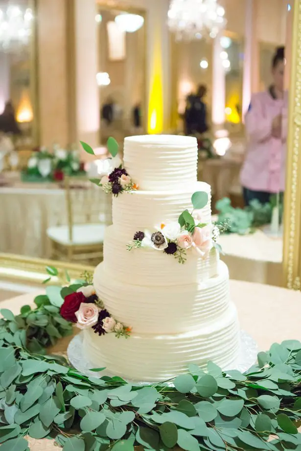 Classic White Wedding Cake - Paige Vaughn Photography