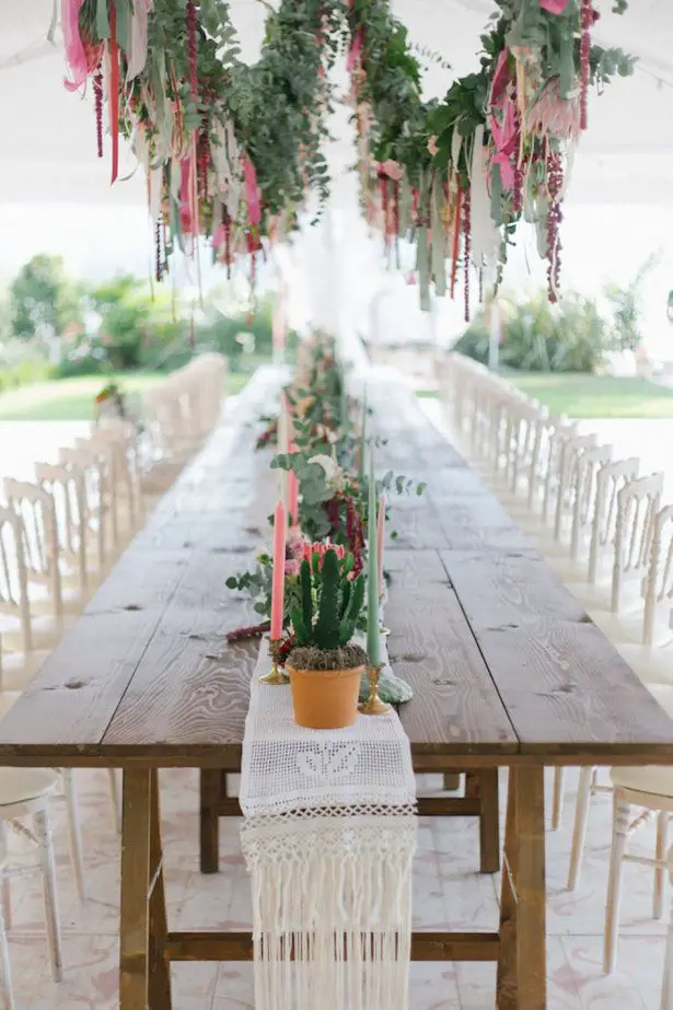 Colorful Boho Wedding Reception decor - Photography: Irene Fucci