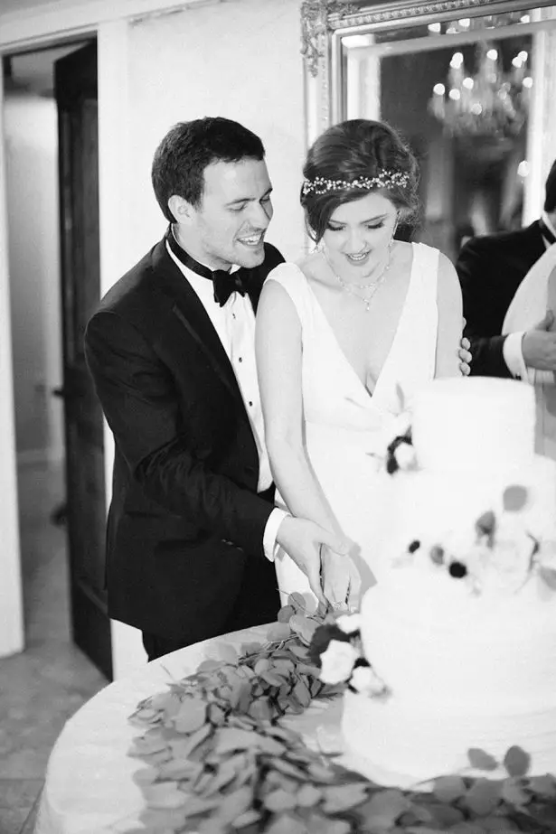 Wedding Cake Cutting - Paige Vaughn Photography