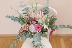 Wild Wedding bouquet Protea - Photography: Irene Fucci