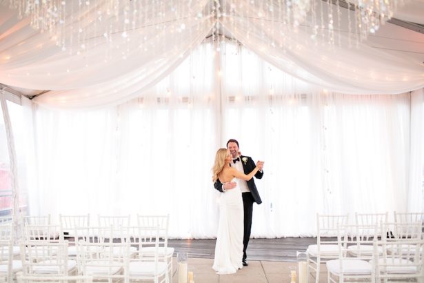 Glitz and Glam Wedding Ideas - NYE - 012. fête nashville - Erin Lee Allender