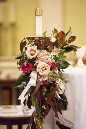Wedding Ceremony flowers - Anna Schmidt Photography