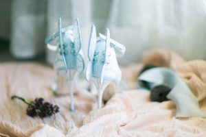 Wedding Shoes Bridal Party Lavender Bouquets - Donna Lams Photo