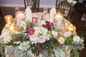 Wedding Sweetheart table centerpiece - Anna Schmidt Photography