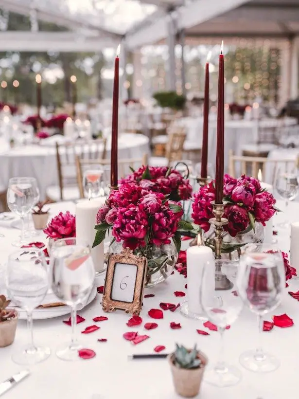 black and burgundy wedding ideas