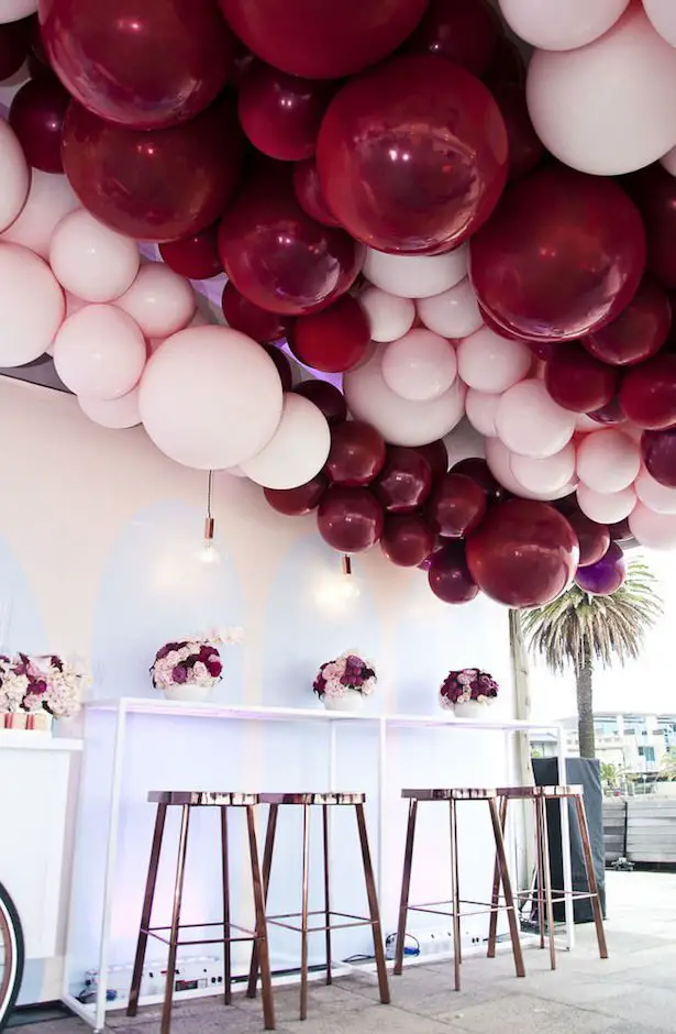 23 Wedding Balloon Ideas For Your Big Day