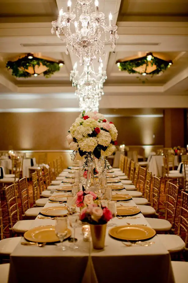 Elegant Wedding tablescape - Photography: Mosca Studio