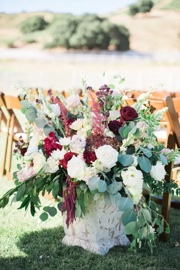 Ceremony Wedding Flowers - Jenny Quicksall Photography