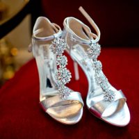 Silver Wedding Shoes - Photography: Mosca studio