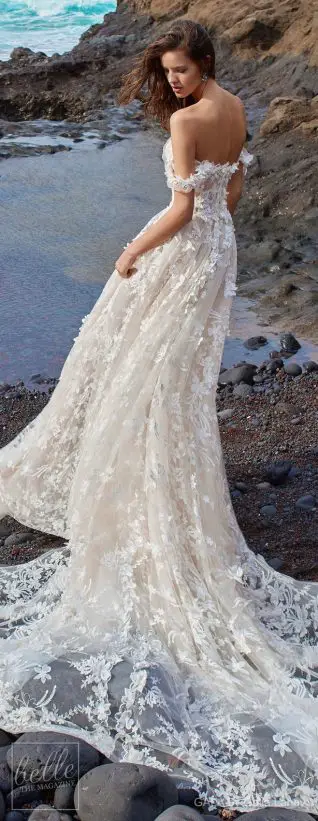 gala 1010 wedding dress