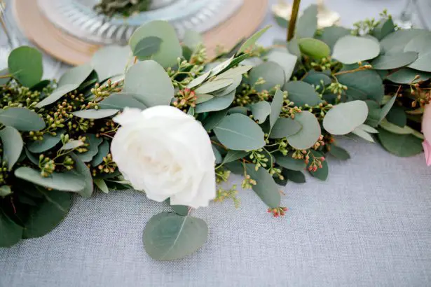 Greenery Garland wedding centerpiece - Sparrow and Gold Photography