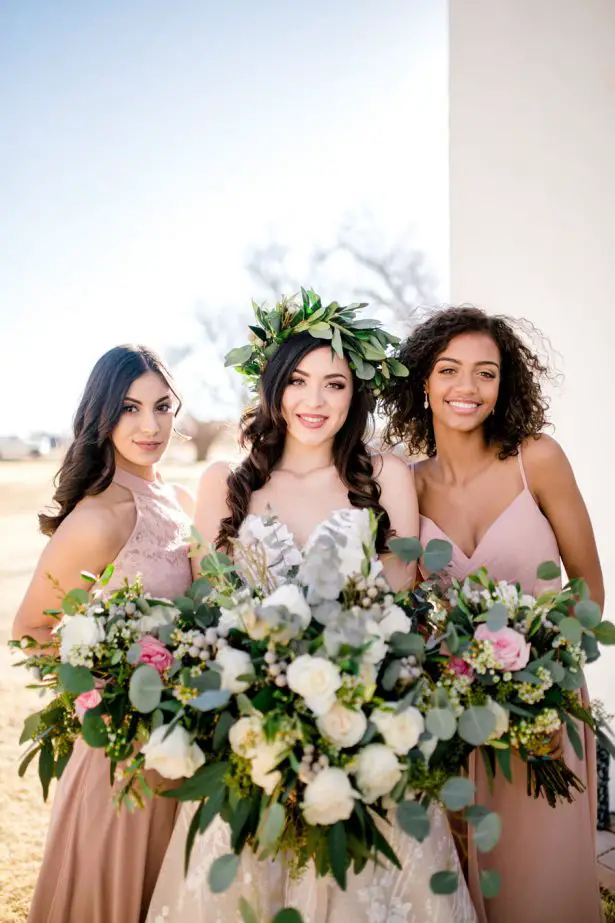Organic Bridal Party - Sparrow and Gold Photography
