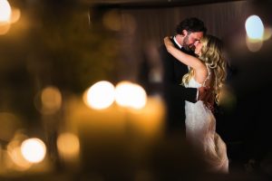 Wedding first dance - Photography: Callaway Gable