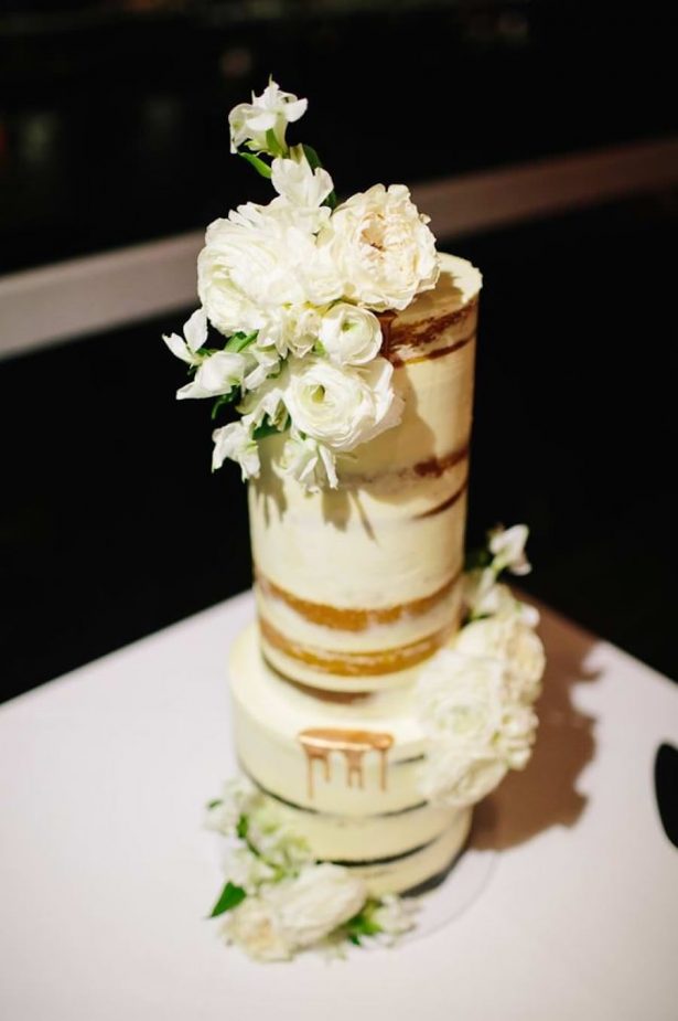 Naked Wedding Cake - Photography: Prue Franzman