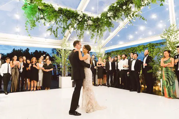 Wedding Songs - wedding first dance - Photographer: Raspberry Robot