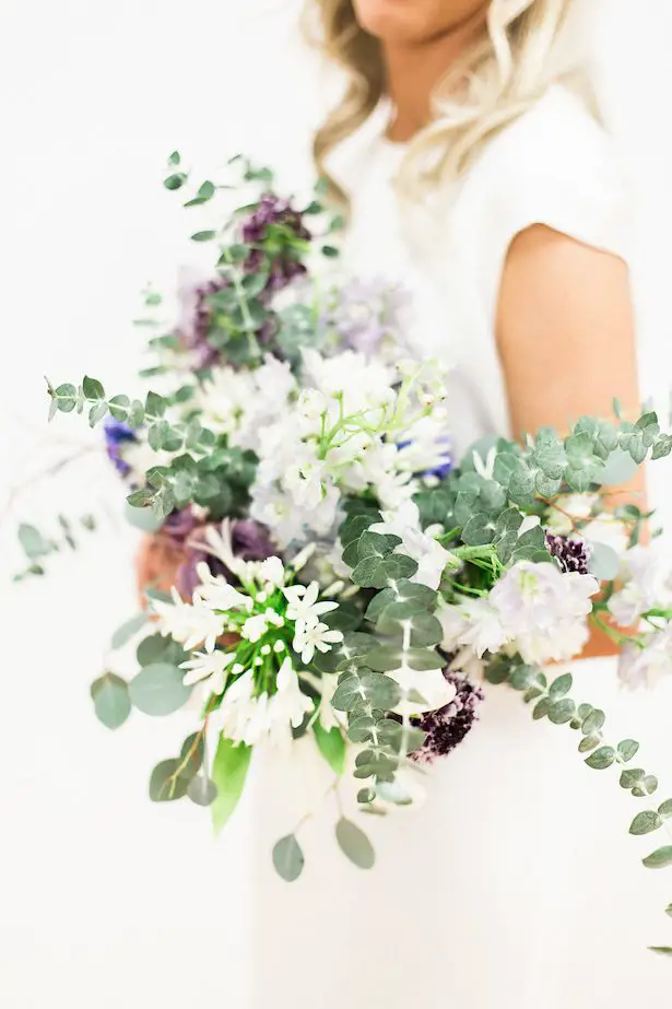 Winter wedding bouquet - Esther Funk Photography